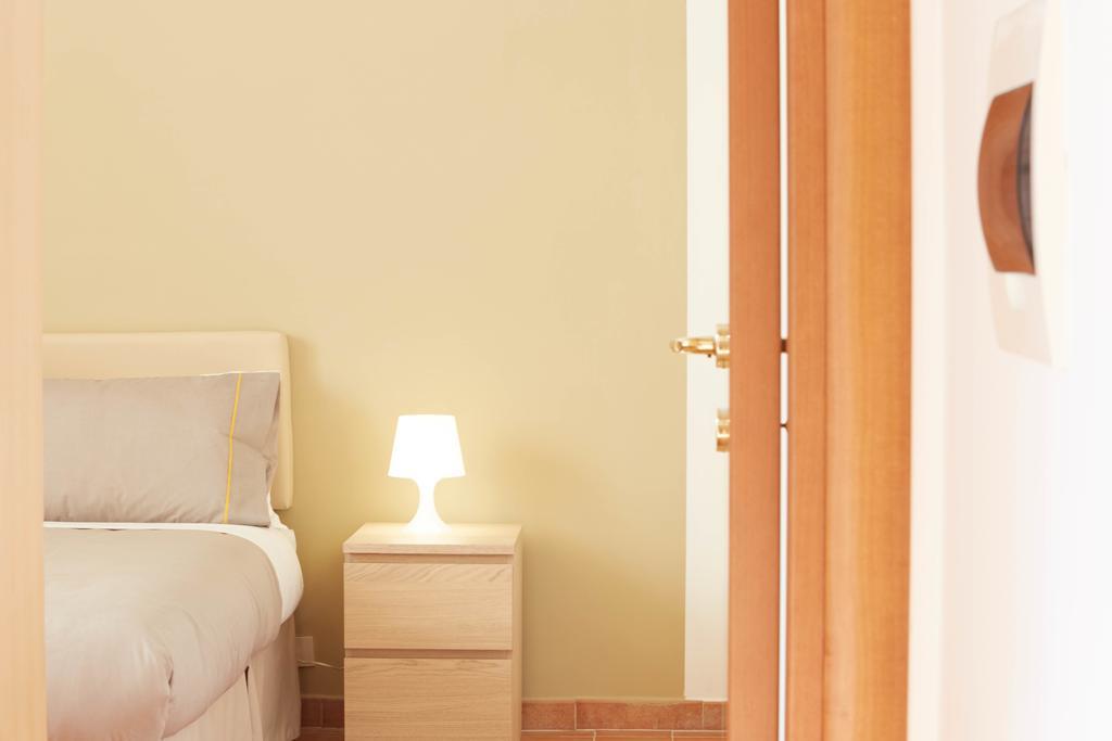 Colosseo Little House Рим Экстерьер фото
